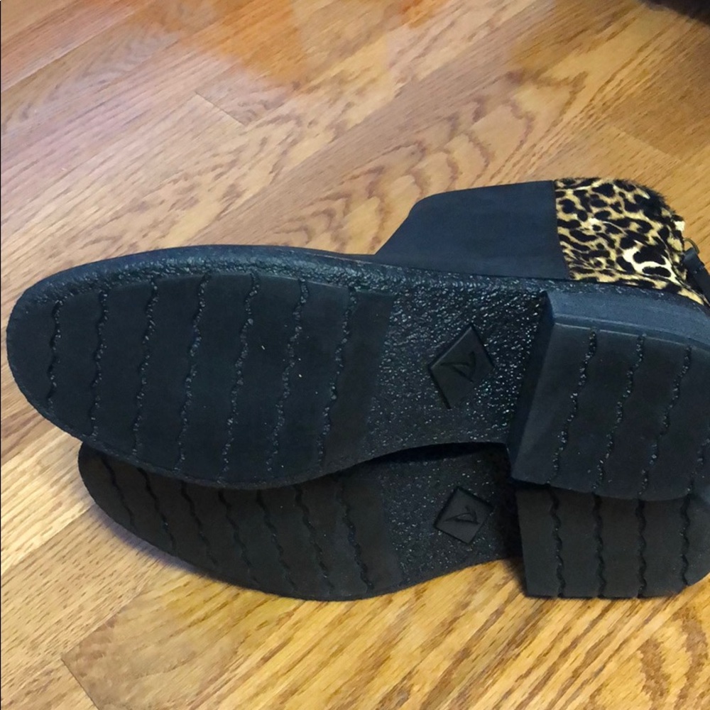 Sperrys - Picture 3 of 4